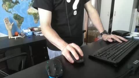 Snapshot of femdomsubby chatting on 18, 12, 2024 femdomsubby online show from 18, 12, 2024