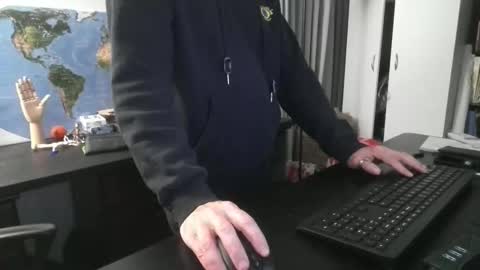 Snapshot of femdomsubby chatting on 18, 12, 2024 femdomsubby online show from 18, 12, 2024