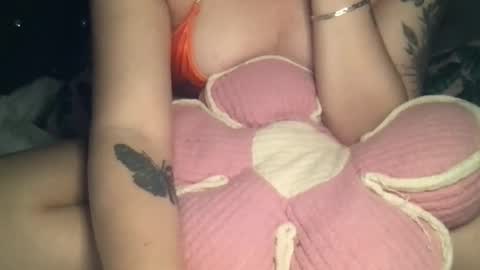 Snapshot of femmefatalebabe chatting on 31, 10, 2025     online show from 31, 10, 2025