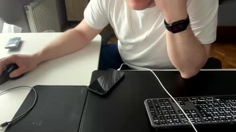 Snapshot of feniopl1 chatting on 2, 3, 2026 Bart online show from 2, 3, 2026