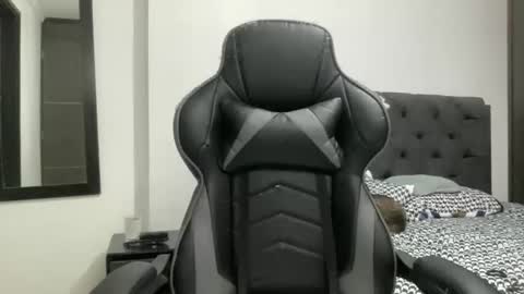 Fenix Golden17 ---- Every night after 2200 time Colombia online show from 25, 10, 2025