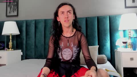 Snapshot of fenix_karoll chatting on 10, 12, 2024 Karol online show from 10, 12, 2024