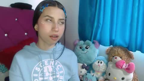 Snapshot of fenixxx1604 chatting on 10, 10, 2025 Fenixxx online show from 10, 10, 2025