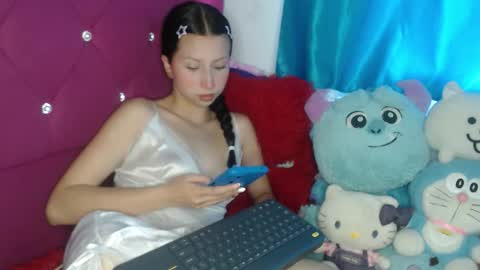 Snapshot of fenixxx1604 chatting on 20, 10, 2025 Fenixxx online show from 20, 10, 2025