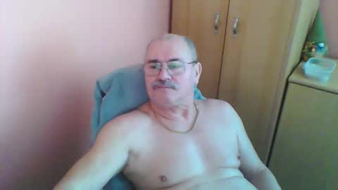 ferda5908736 online show from 27, 1, 2025