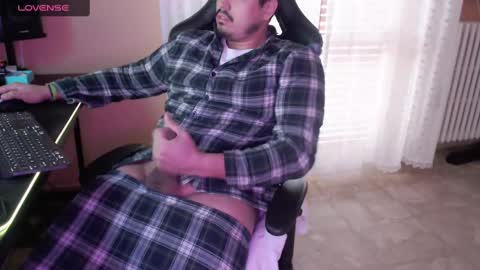 Snapshot of fernan_reds chatting on 18, 2, 2025 Fernan online show from 18, 2, 2025