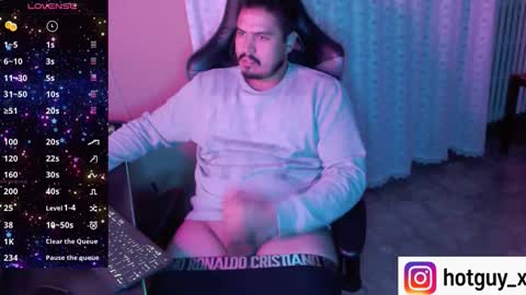 Snapshot of fernan_reds chatting on 11, 11, 2025 Fernan online show from 11, 11, 2025