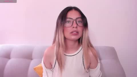 fernanda  online show from 15, 6, 2026