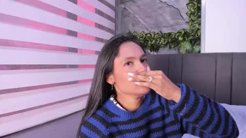 fernanda_liie_ online show from 25, 11, 2025