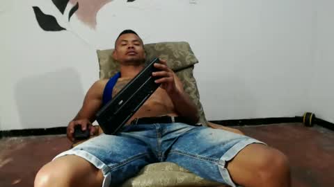 fernandez_latinblack online show from 12, 2, 2025