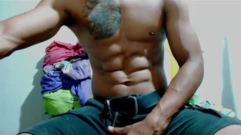 fernandez_latinblack online show from 28, 2, 2025