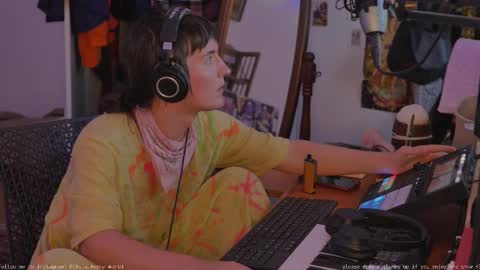 Fern next stream 430pm Monday PST online show from 18, 2, 2025