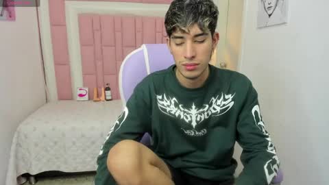 FER PHOENIX online show from 10, 4, 2026