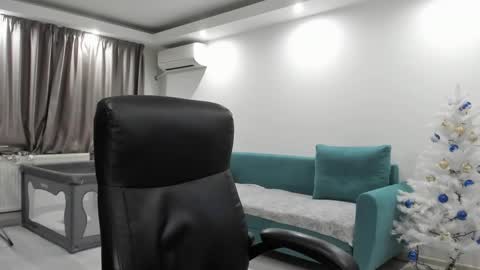 Snapshot of fetishcatalea chatting on 3, 12, 2024 Catalea DM online show from 3, 12, 2024