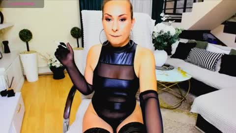 Snapshot of fetishfantasyeve chatting on 27, 6, 2026 Fetishfantasyme my X online show from 27, 6, 2026