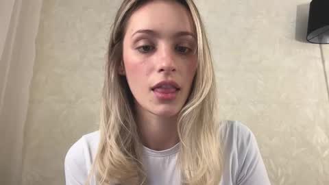 Lisa online show from 17, 10, 2025