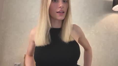 Lisa online show from 3, 12, 2025