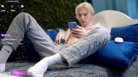 Thomas online show from 15, 11, 2025