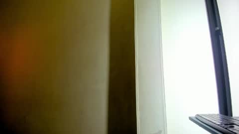   online show from 10, 4, 2026