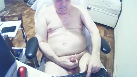 Snapshot of filhober chatting on 3, 2, 2025 filhober online show from 3, 2, 2025