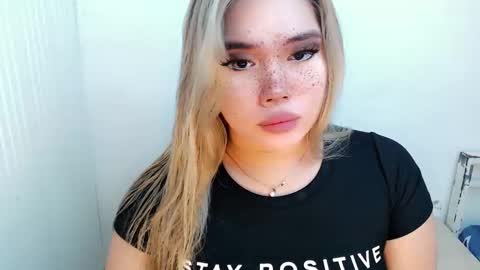  Angela  DONT FORGET TO FOLLOW AND GIVE ME APPRECIATION online show from 27, 11, 2025