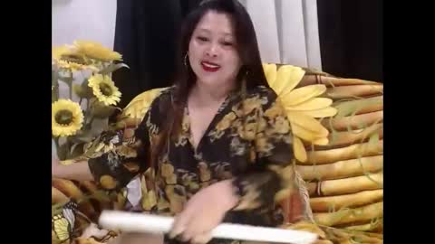 Yhen online show from 3, 6, 2026