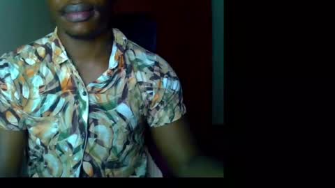 Snapshot of fineebony chatting on 14, 5, 2026 HOT AND SWEET online show from 14, 5, 2026