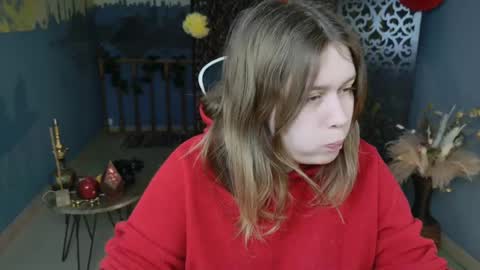 fiora online show from 8, 3, 2025