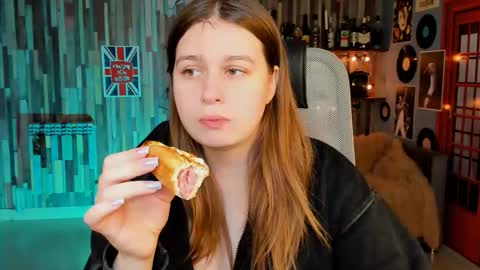 Snapshot of fioramarmoris chatting on 18, 1, 2026 fiora online show from 18, 1, 2026