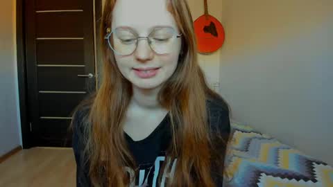 fire_luna online show from 24, 2, 2025