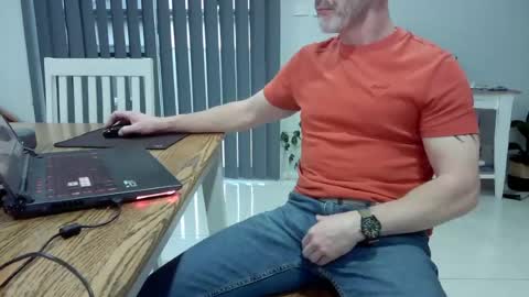 fit_worker online show from 8, 8, 2026
