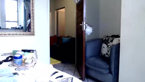 fitblair66_ online show from 7, 2, 2025