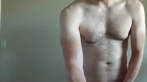 Snapshot of fithubby80 chatting on 13, 10, 2025 fithubby80 online show from 13, 10, 2025