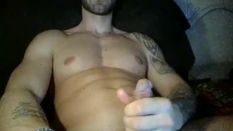 Snapshot of fitness1989 chatting on 18, 2, 2025 fitness1989 online show from 18, 2, 2025