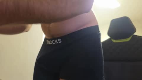 Snapshot of fitnessboy18 chatting on 12, 2, 2026 online show from 12, 2, 2026