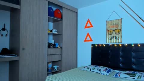 Elias Valencia online show from 15, 2, 2025