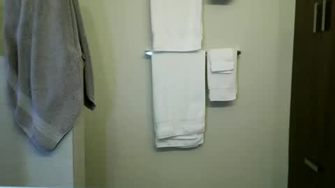 Snapshot of fitonetoo chatting on 20, 10, 2025 fitonetoo online show from 20, 10, 2025