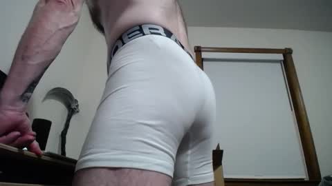 Snapshot of fitshow75 chatting on 11, 9, 2025 Links in Bio below online show from 11, 9, 2025