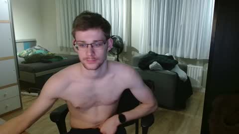 Snapshot of fitwhiteboy01 chatting on 15, 11, 2025 Fitwhiteboy01 online show from 15, 11, 2025