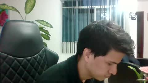 Snapshot of flacohotsexy chatting on 2, 11, 2025 Charles mi new TWT Flacousa1 online show from 2, 11, 2025