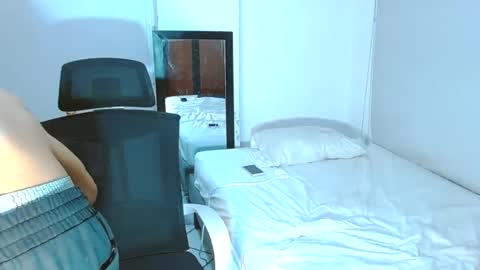Snapshot of flaquitasexy2026 chatting on 18, 7, 2026 lily online show from 18, 7, 2026