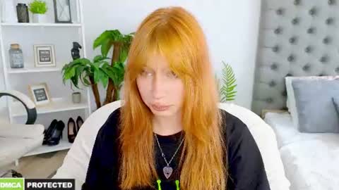 fleur_fox online show from 16, 7, 2026