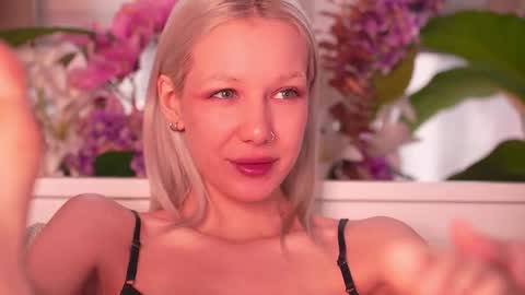  Im nude naked fuck lovense online show from 28, 11, 2025