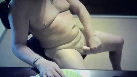 Snapshot of flfireguy1952 chatting on 9, 3, 2026 flfireguy online show from 9, 3, 2026
