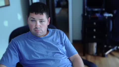 Snapshot of flguy_mike chatting on 15, 10, 2025 FL guy online show from 15, 10, 2025