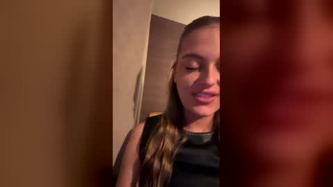 flirtfever23 online show from 24, 4, 2026