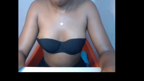 Snapshot of flirtxxdiva chatting on 13, 9, 2025 flirtxxdiva online show from 13, 9, 2025
