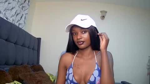 Snapshot of flirtyy_sheery chatting on 21, 12, 2024 sheery online show from 21, 12, 2024