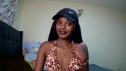 Snapshot of flirtyy_sheery chatting on 17, 1, 2025 sheery online show from 17, 1, 2025