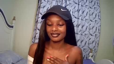 Snapshot of flirtyy_sheery chatting on 11, 3, 2025 sheery online show from 11, 3, 2025